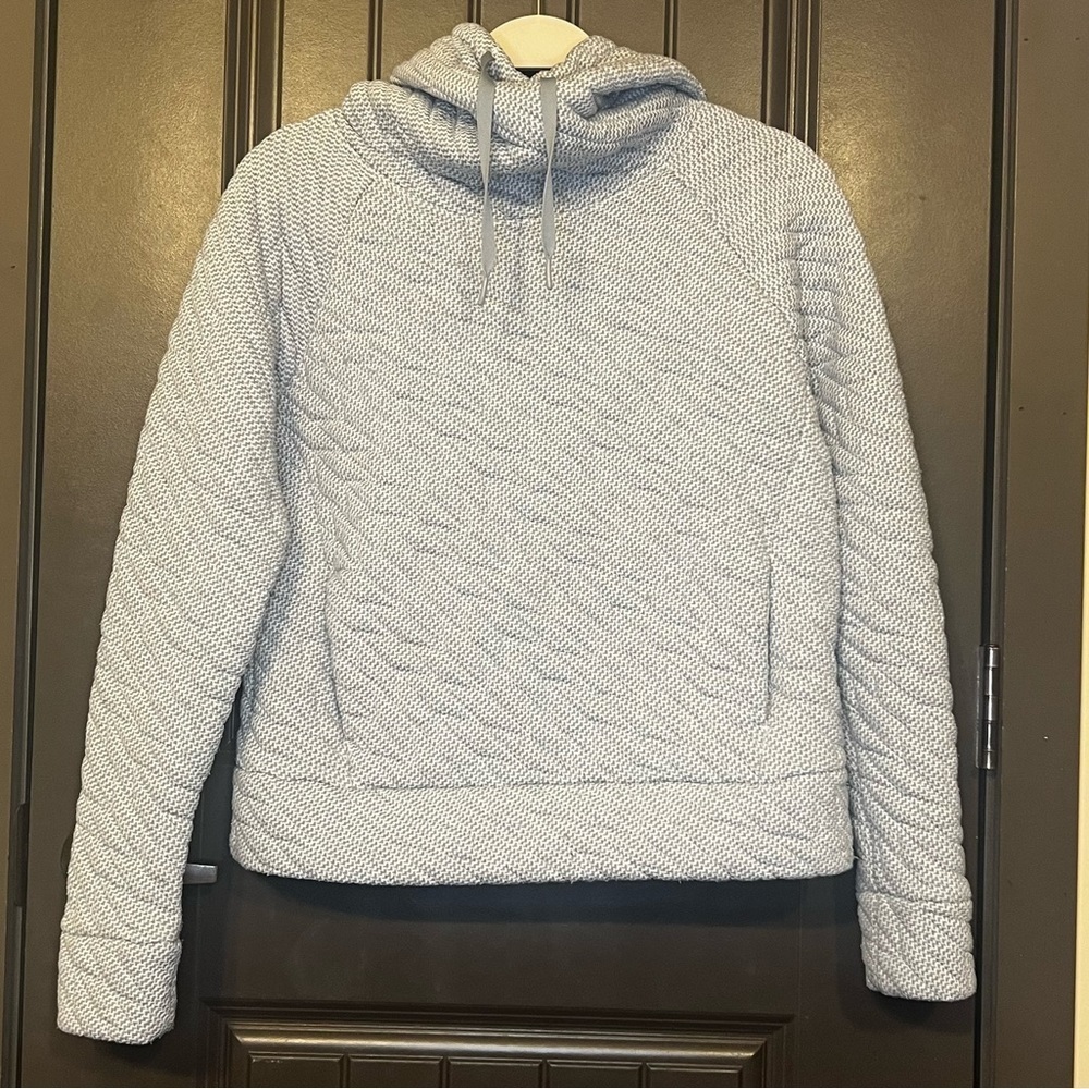 GapFit Jaquard Pullover Gray and White Hoodie with Front Pockets, Size X-Small
